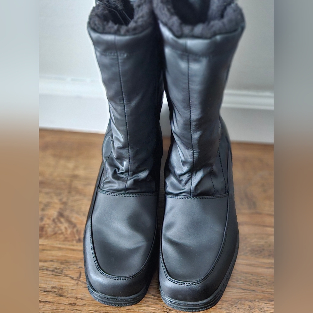 Totes Fur Lined Boots, Women's Size 7 - Picture 2 of 10